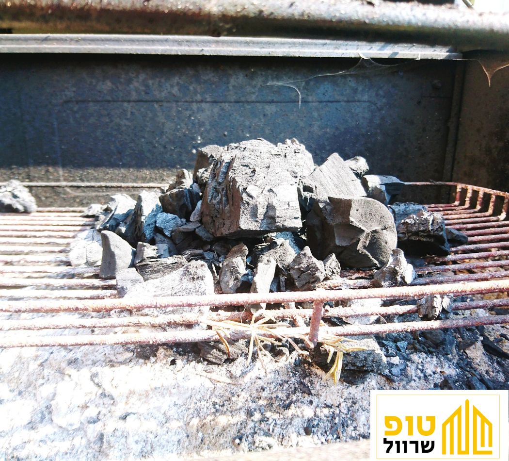 שרוולים לפינוי פסולת בפתח תקווה